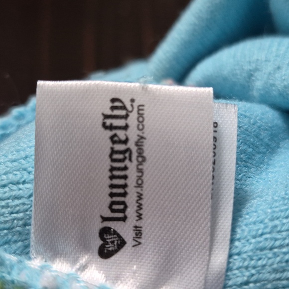 NWOT Loungefly ALIEN TIE DYE WATCHMAN BEANIE - Picture 4 of 7